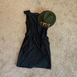 Sleeveless GAP Dress